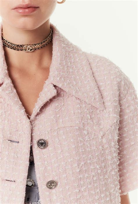 tweed jasje chanel|Embroidered tweed, light pink, ecru, black & silver .